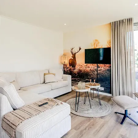 펜션 In With Wifi 부투이젠