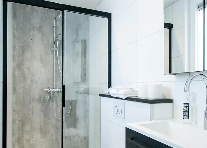 In With Wifi 度假居